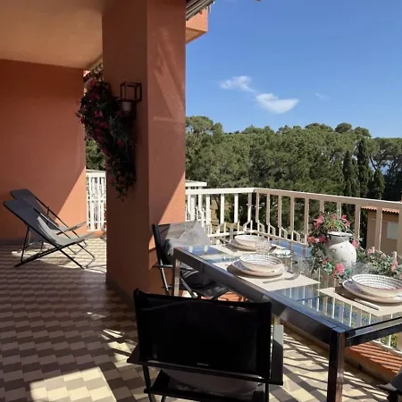 - Bougainvillea Apartment *